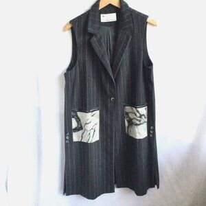 Rui Unique Medium Gray Long Vest Artsy Cool Pockets Pinstripe